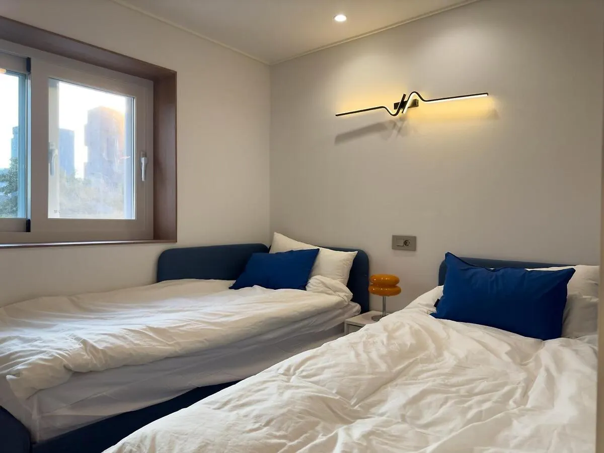 Hello, John - Remodeling, 1 Minute Walk From Dmc Station, Good Access To Hongdae, Han River Soul Jižní Korea